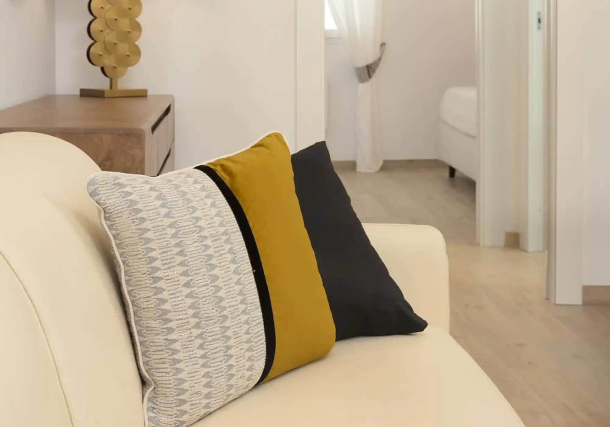 Suite Karalis